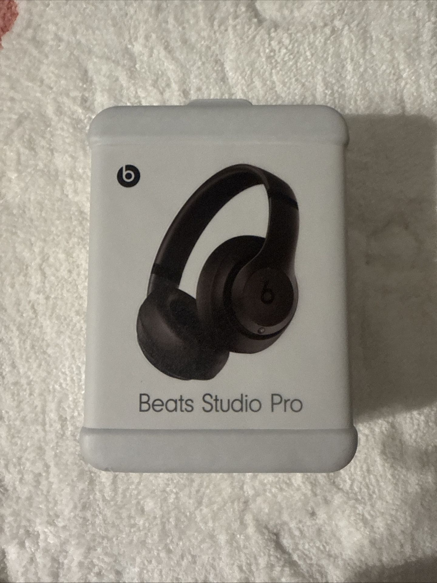 Beats Studio Pro