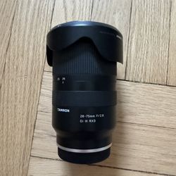 Tamron 28-75 Lens