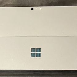 Windows Surface Pro 4 i5 8GB