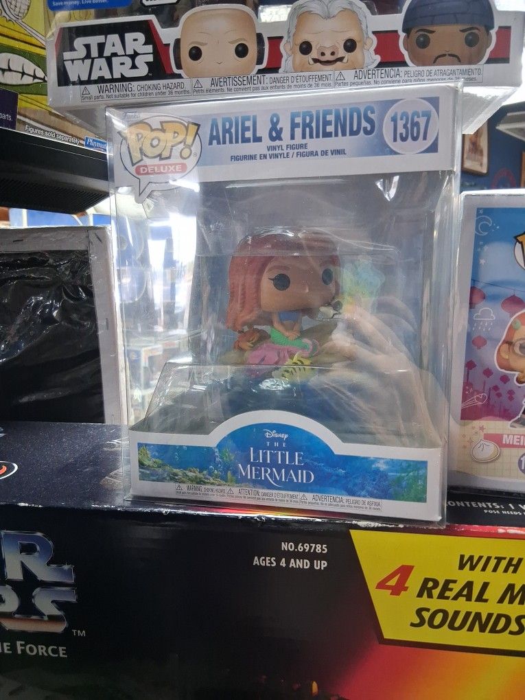 the Funko Pop! Deluxe Disney: The Little Mermaid - Ariel & Friends #1367 vinyl figure.