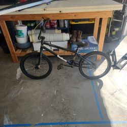 FreeAgent BMX Bike