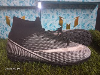 Turf soccer cleats us size 4youth