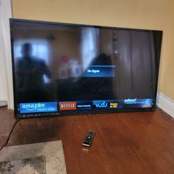 Vizio 60" Razor LED Edge Lit Smart TV With Remote