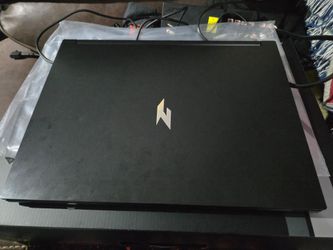 Acer Nitro V 16 AI NVIDIA RTX 5050
