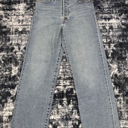 Levi’s high rise jeans