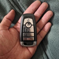 Ford & Lincoln Smart Keys • 2017–2024 • New & Programmed
