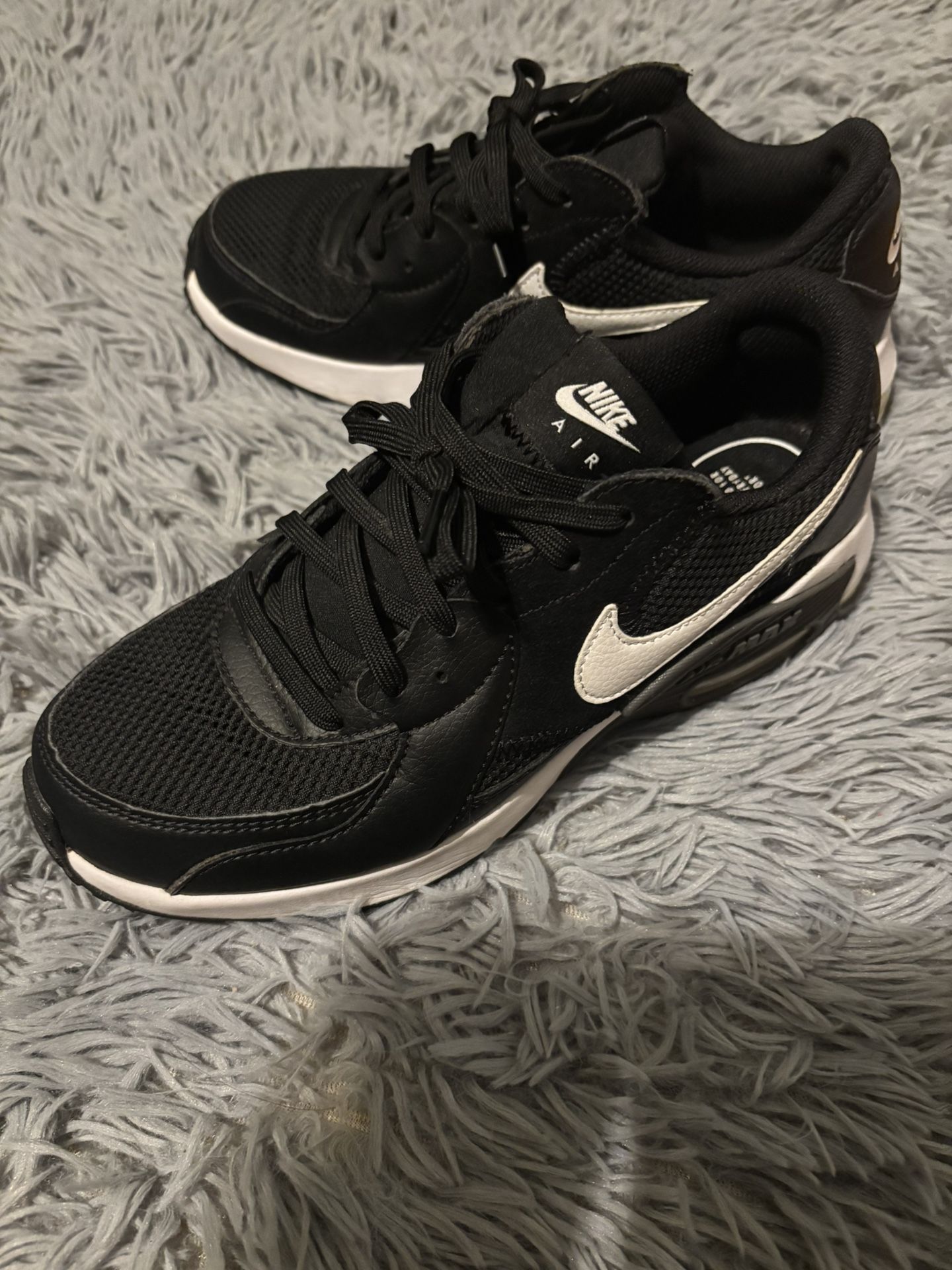 Nike Women 7.5