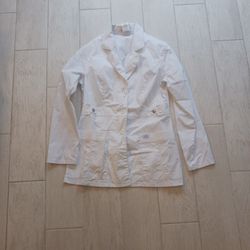 Lab Coat.🥼⛑️ Just Needs To be Ironed