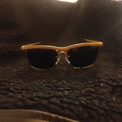 Ray Ban Cats Gold Frame Sunglasses 