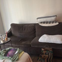 Pottery Barn Fold Put He’d And Couch 