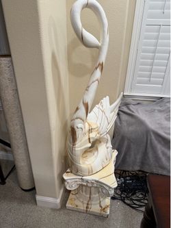 Home decoration Marble Showpiece