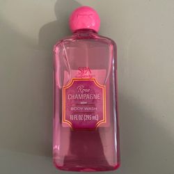 Rose Champagne Body Wash Smells Great