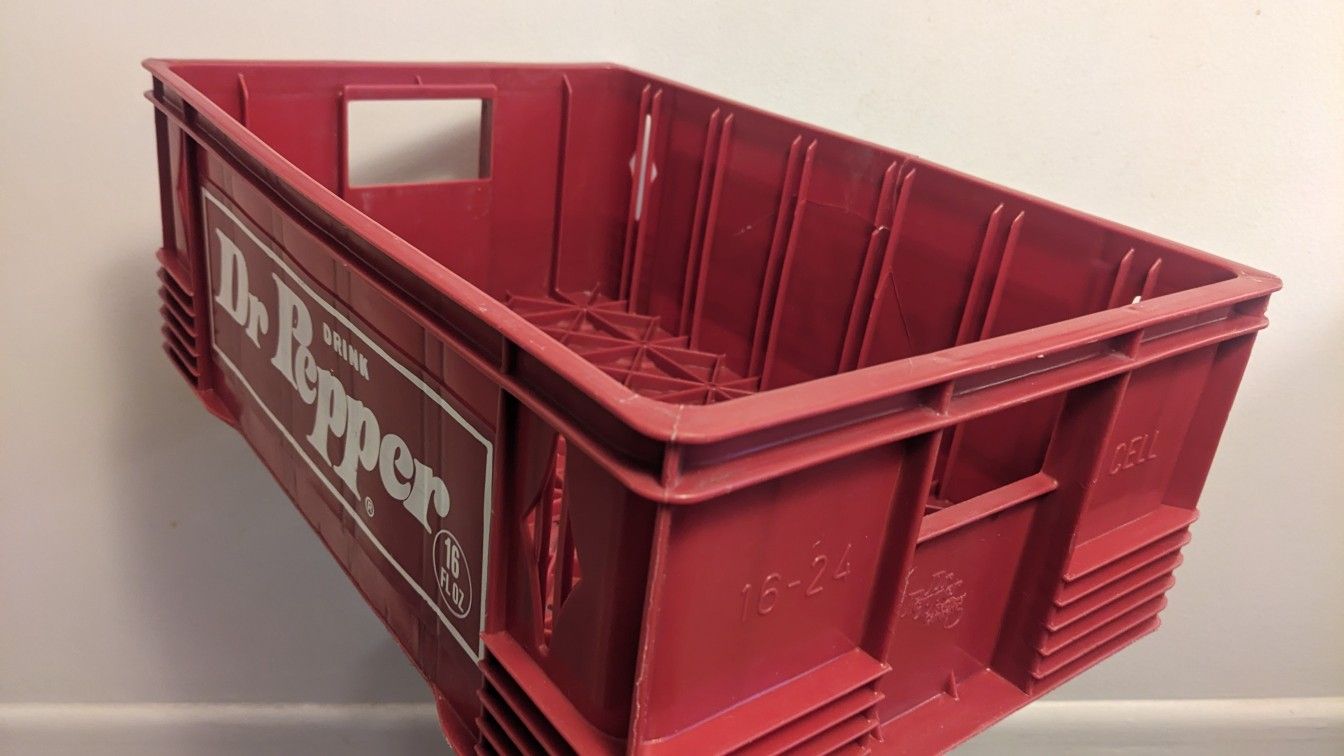 Dr. Pepper Plastic Beverage Crate Vintage