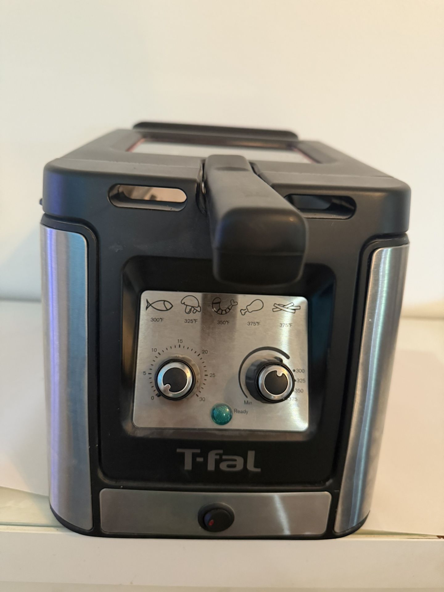 T-fal Odorless Deep Fryer - New Without Box