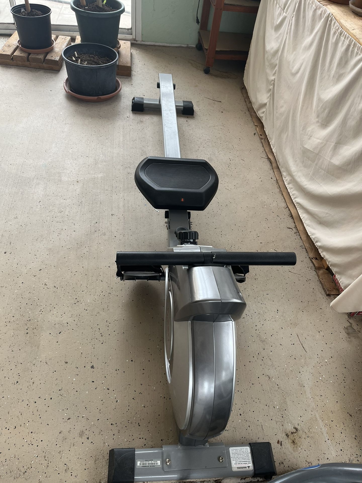 Sunny Rowing Machine