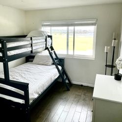 Pottery barn bunk Bed Set - Twin & full 