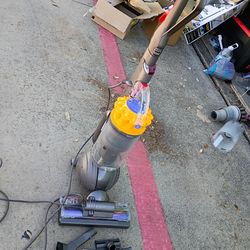 Dyson Ball Total Clean Upright Vacuum Cleaner