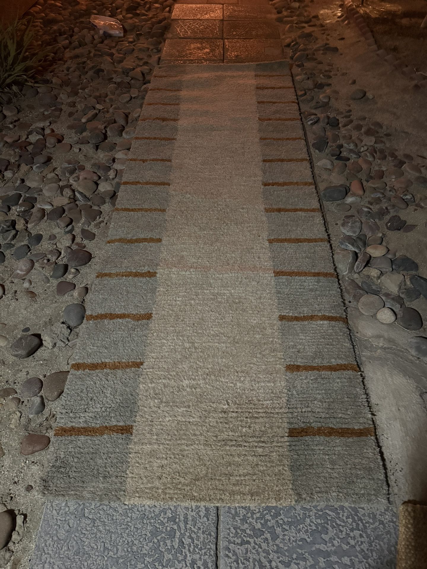 Rug