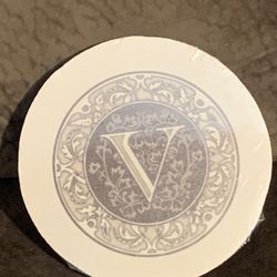Thirstystone 6” Monogram V natural Stone Trivet Beige/ Gray