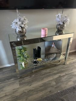 Mirrored Tv stand