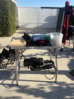 Dog bathing table and air dryer Dog bathing table and air dryer