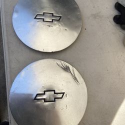 Chevy Cavalier 00-05 Center Rim Caps