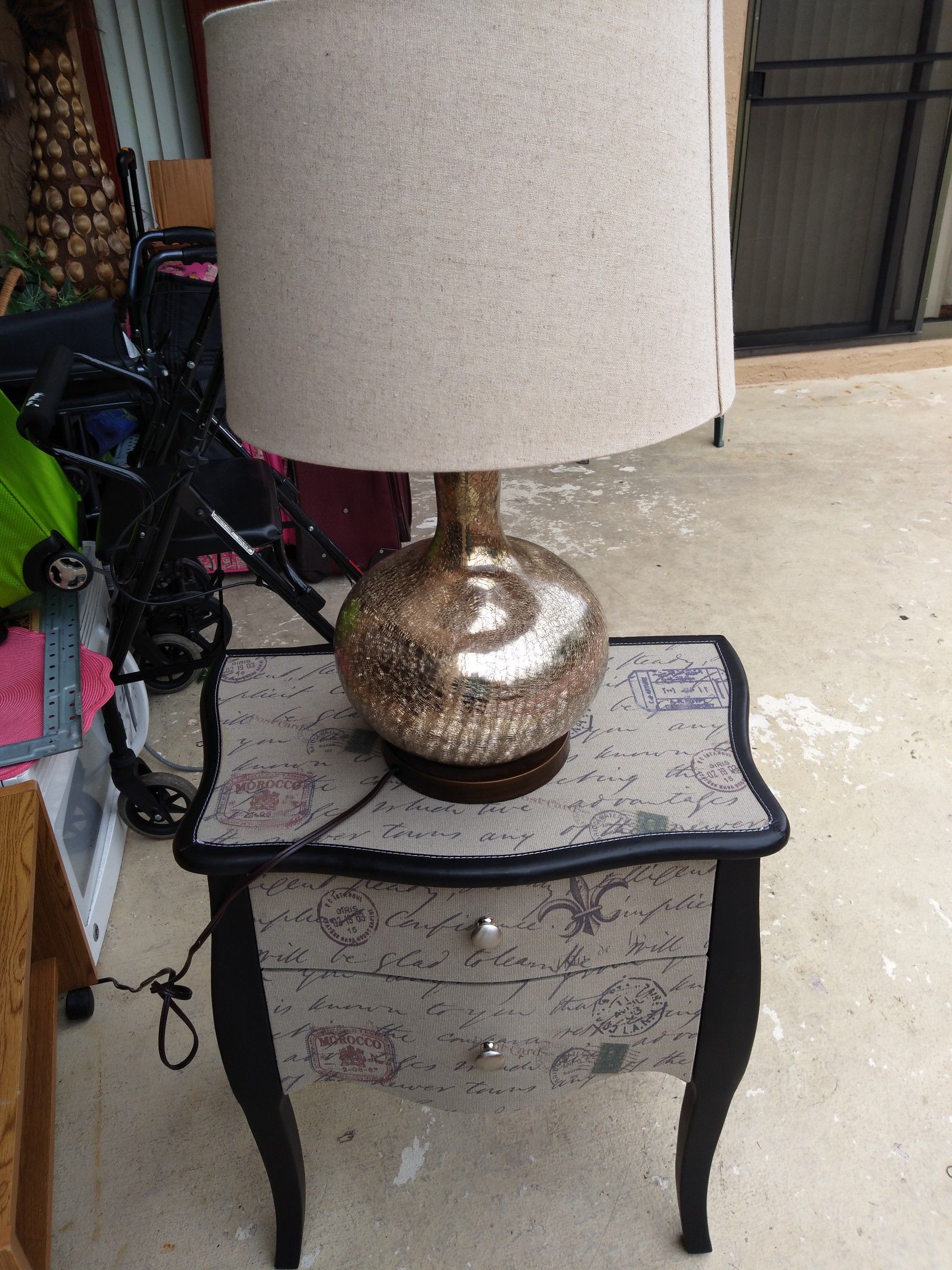 Lamp and night table