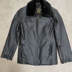 Women’s Fleece Collar Leather Jacket