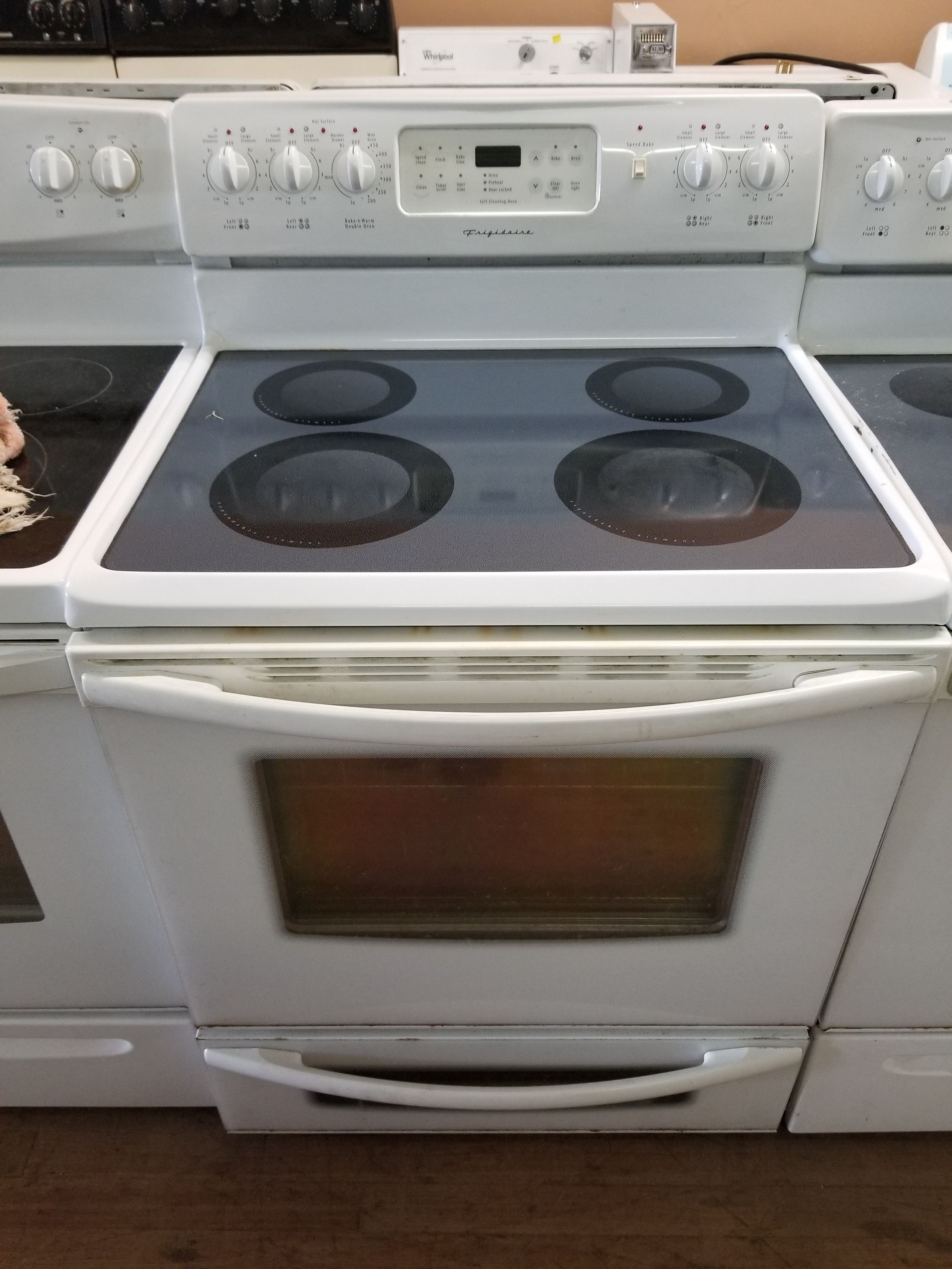 Frigidaire Double Oven Smooth Top Stove