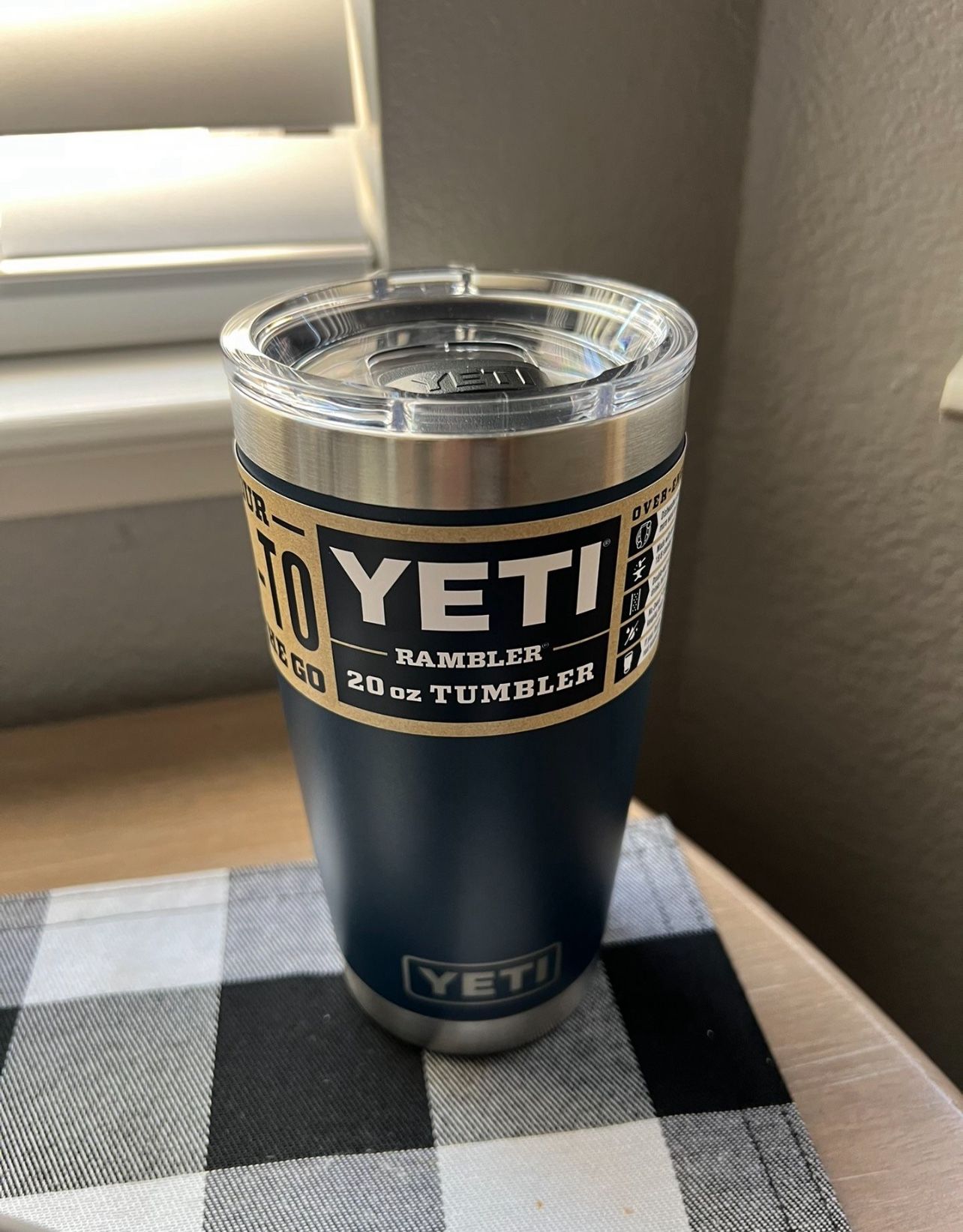 Brand New YETI Rambler Tumbler 20 Oz