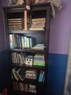 Book shelf