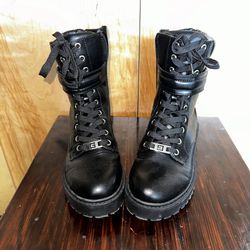 Womens Black Guess Boots 