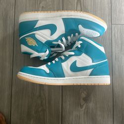 Air Jordan 1 Mid Aquatone