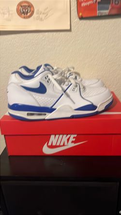 Nike Air Flight 89 sneakers in a white and royal blue