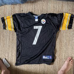 Roethlisberger Jersey Size Large (kids)