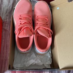 Reebok Nanoflex TR Size 8.5 Womens