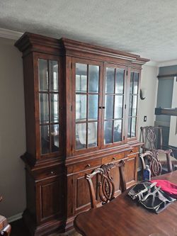 Dining Room Set For Sale