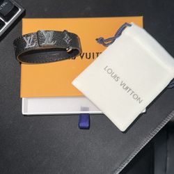 LV Bracelet 
