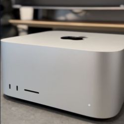 Like New Mac Studio M2 MAX 