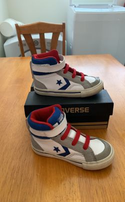 Converse Toddler Infant shoes Size 8