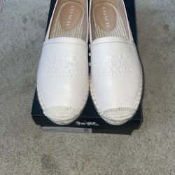 COACH FLATS LIGHT PINK SIZE 10 Women 