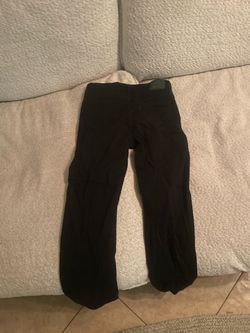 black Levi’s 134 shaping straight w 28 l32