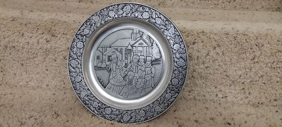 11" Pewter Plate Wilton 1983