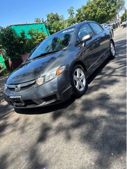 Honda civic 2010