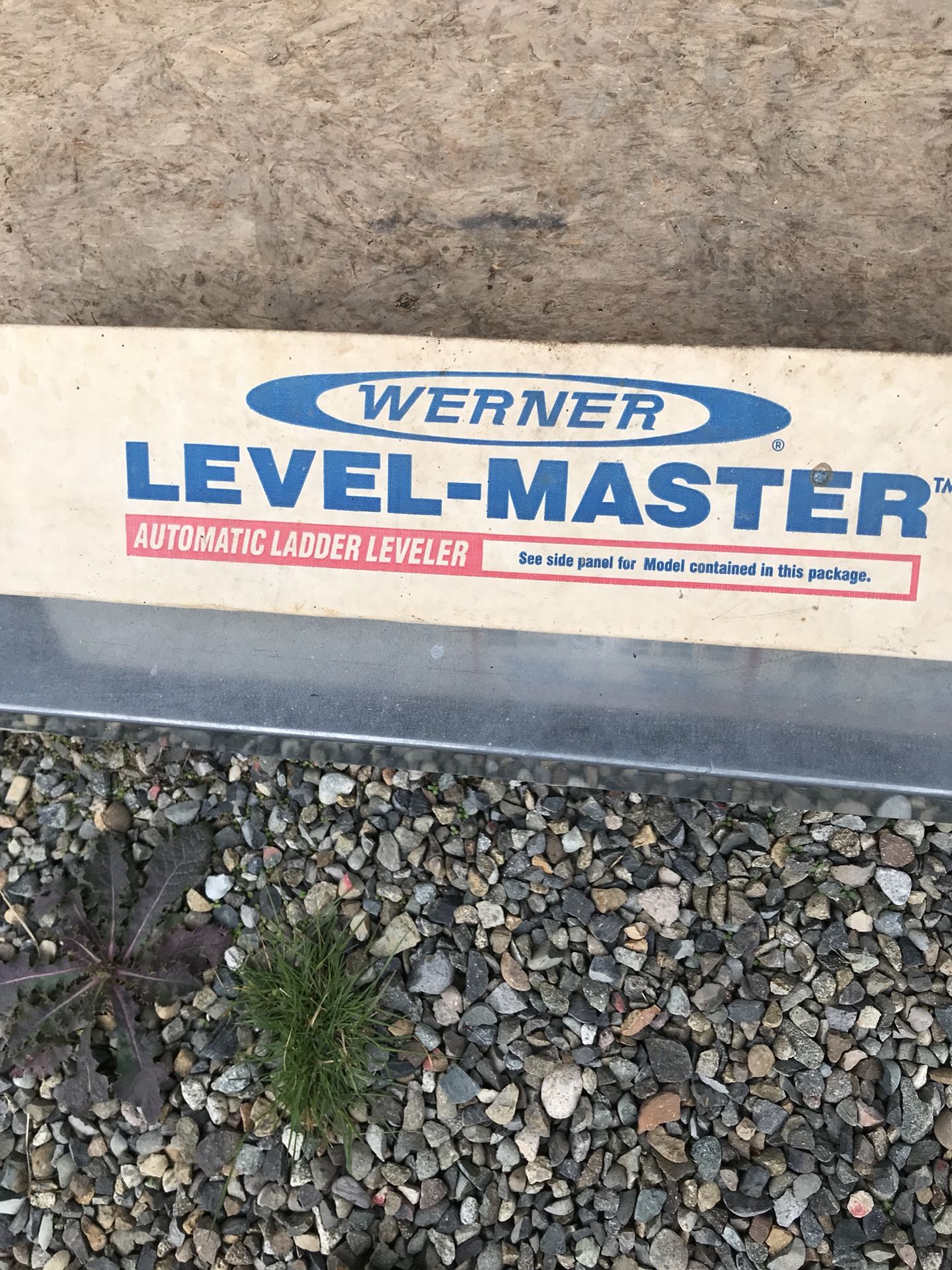 WERNER EXT. LADDER LEG LEVELERS