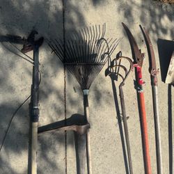 Bundle Old antique vintage garden hand tools craftsman saw shovel rake Farm 