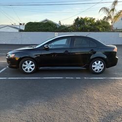 Mitsubishi Lancer ES 2015