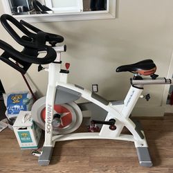 Schwinn Carbon Blue Cycle Bike