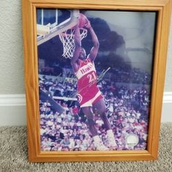 DOMINIQUE WILKINS SIGNED FRAMED PHOTO BASKETBALL