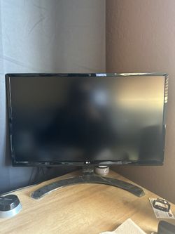 LG Monitor 24” 4K